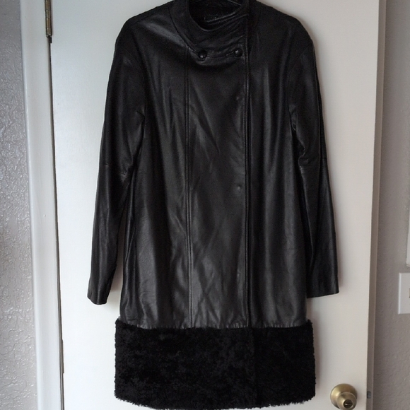 Nicole Miller Jackets & Blazers - Nicole Miller Black Lambskin Leather Coat with Persian Lamb Fur Trim Size S
